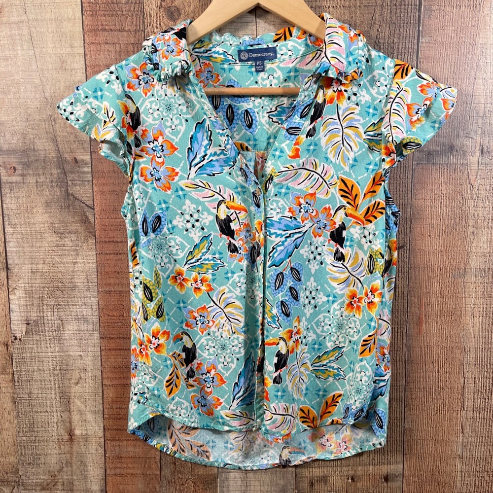 Democracy Teal Tropical Toucan Print Rayon Ruffle Button Up Blouse Petite Small